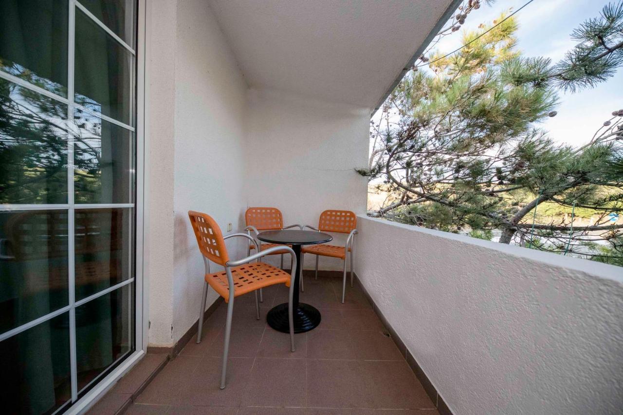 Guesthouse Sime Kolan Exterior photo