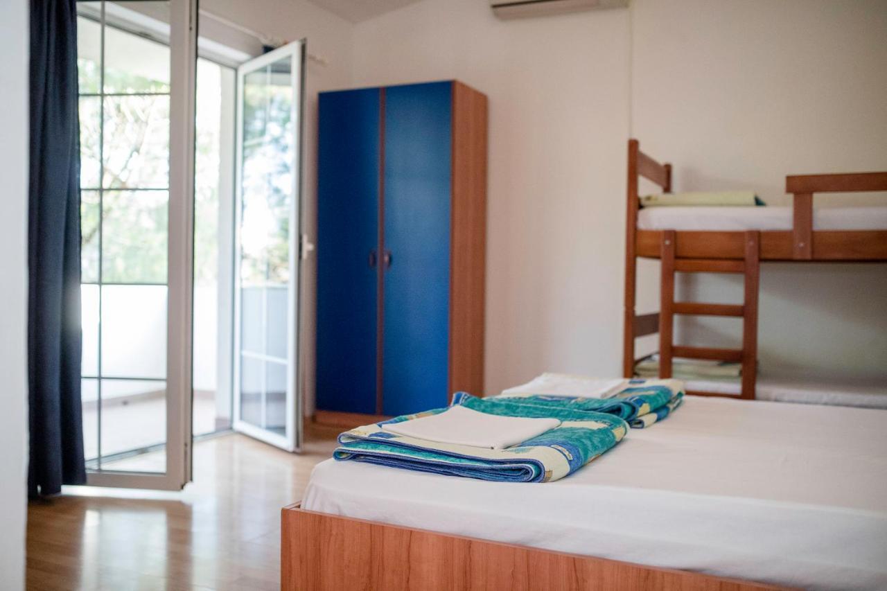 Guesthouse Sime Kolan Exterior photo
